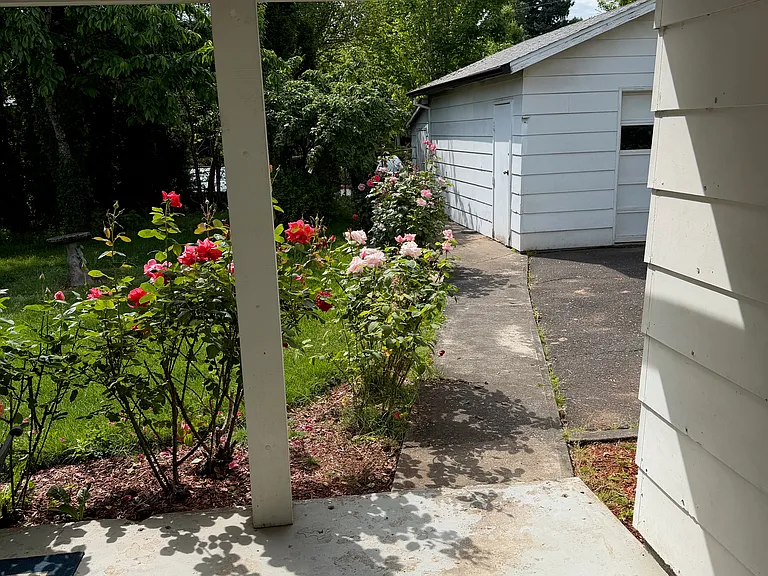 4385 SW 202nd Ave — Photo 24