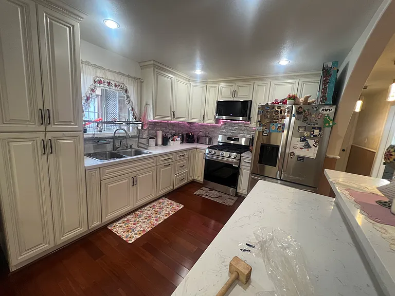 10614 Scott Ave — Photo 6