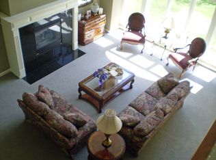 797 Knights Brg, Leonard, MI 48367