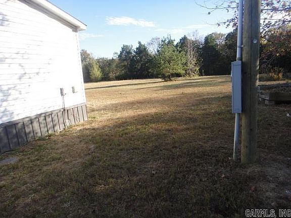 4th image of 143 Proctor Ln