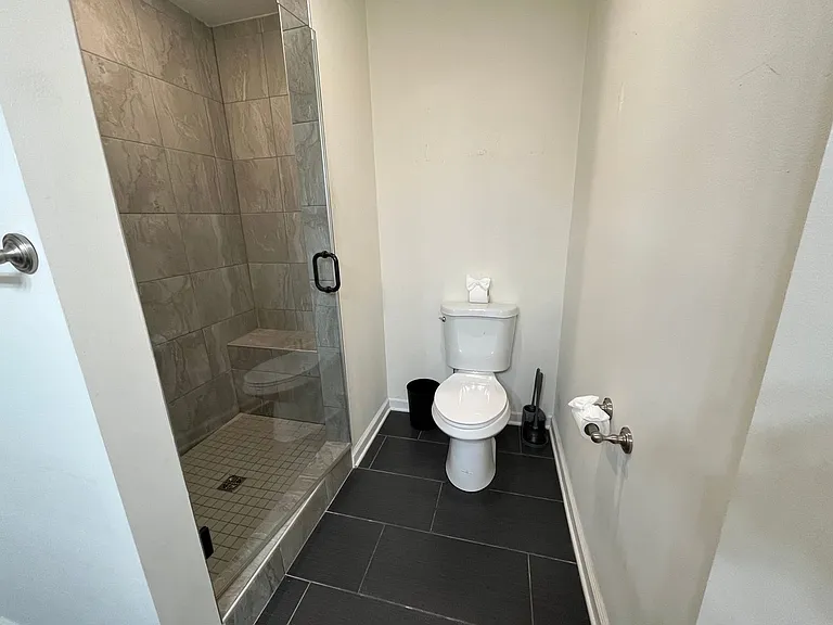 99 Pine Street — Photo 30