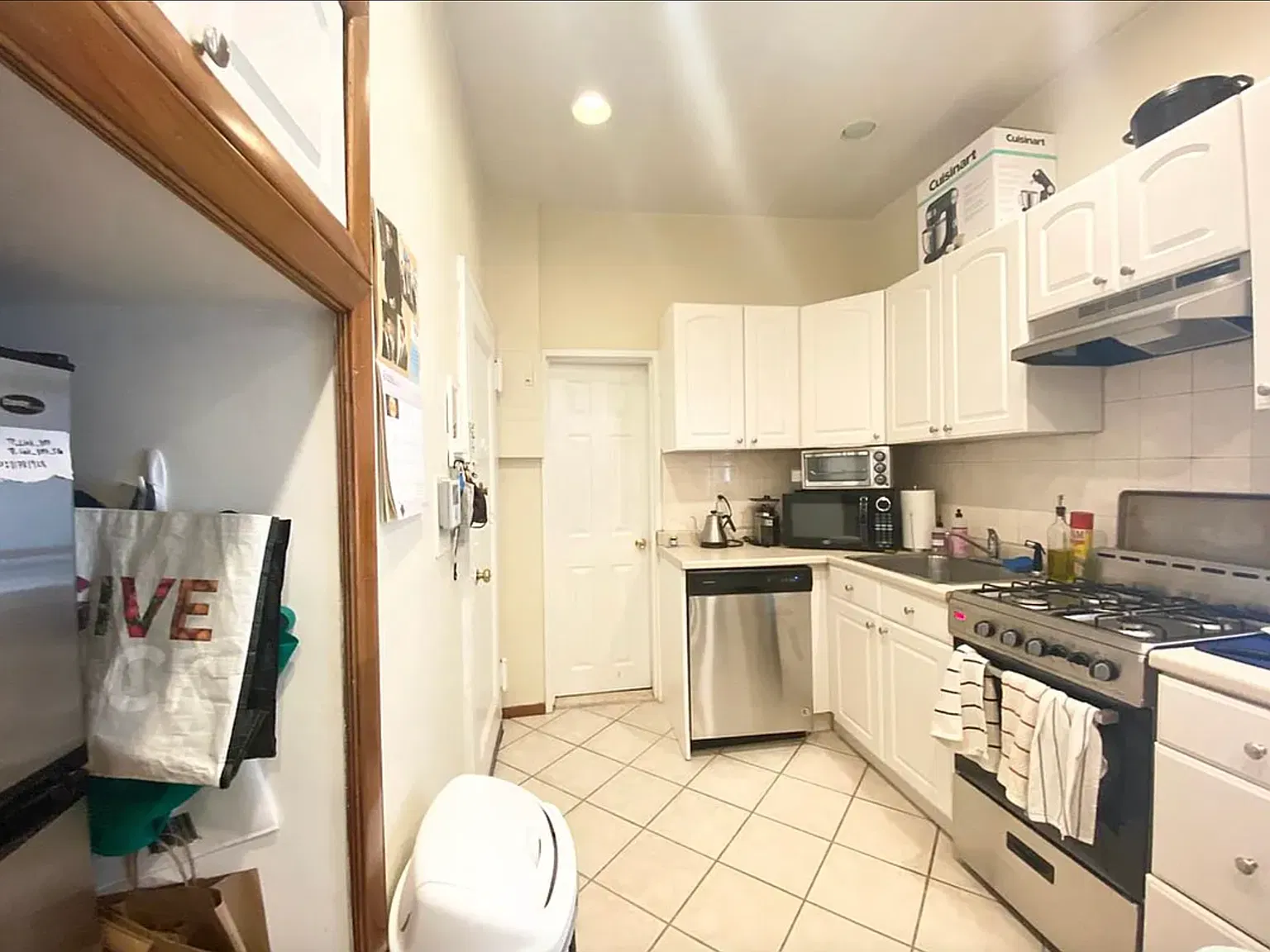 330 East 73rd Street — Photo 2