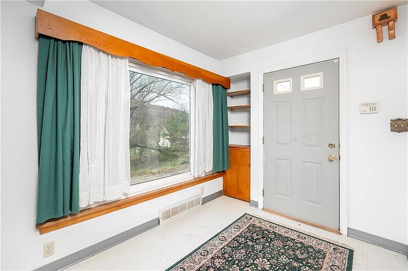 117 S Washington St, Hilliards, PA 16040 MLS 1631502 Zillow