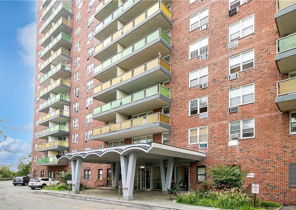 1st image of 1853 Central Park Ave APT 10M
