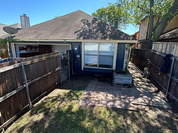2nd image of 1728 Liberty Ln