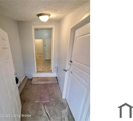 214 N 17th St — Photo 18