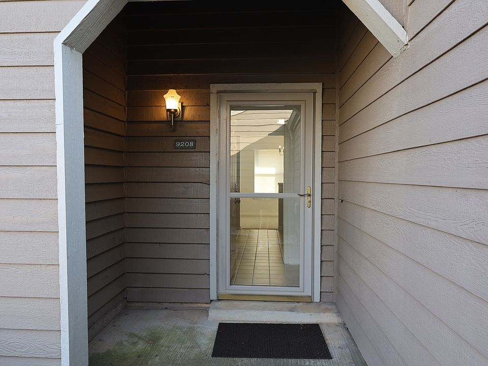 Private entrance