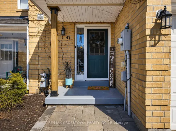 47 Lyfytt Cres, Barrie, ON L4N 7X5