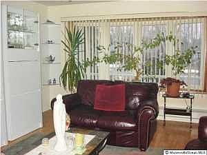 2nd image of 22 Salisbury Ct