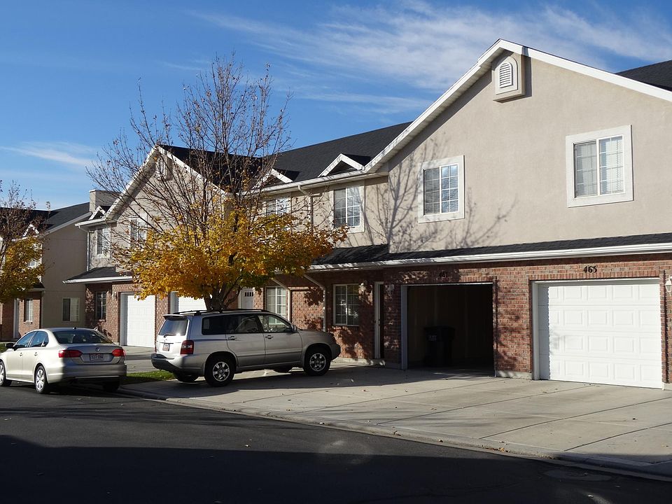 1st image of 461 E Park Oak Pl