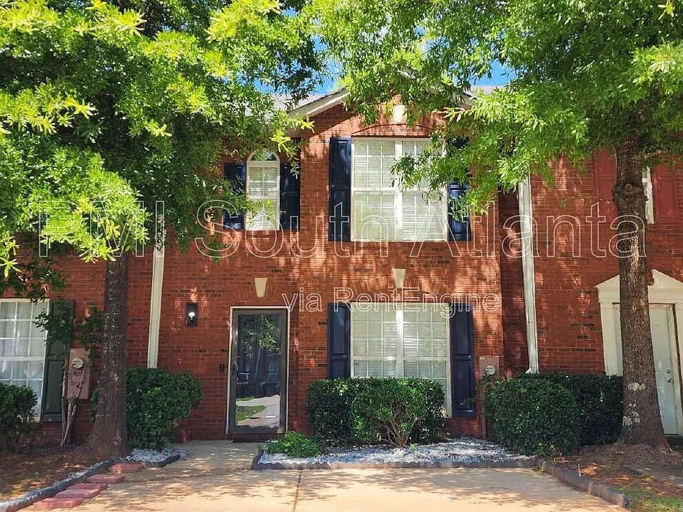 3021 Waldrop Cir