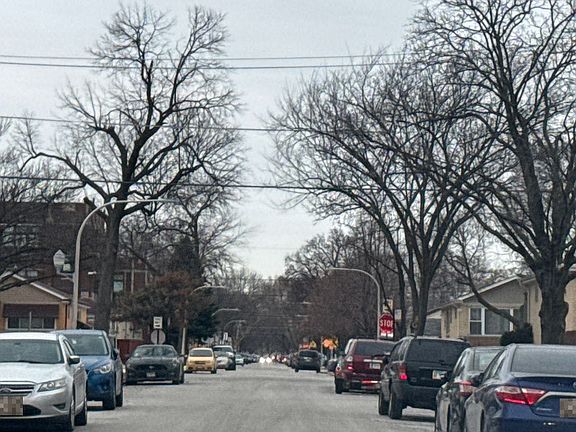 5th image of 2423 N Parkside Ave