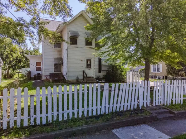 752 N Main St, Pontiac, IL 61764