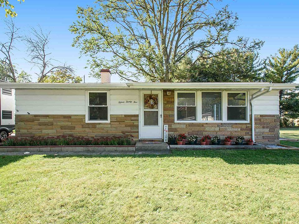 1st image of 1525 Kings Ct