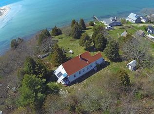 17 Burgess Ave, Plymouth, MA 02360