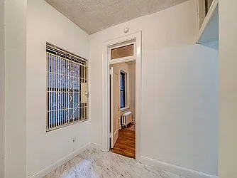 Rented by Jonis Realty