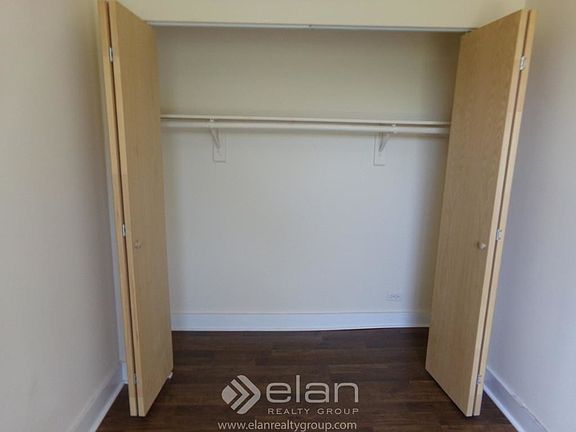 5th image of 6916 N Lakewood Ave APT 401