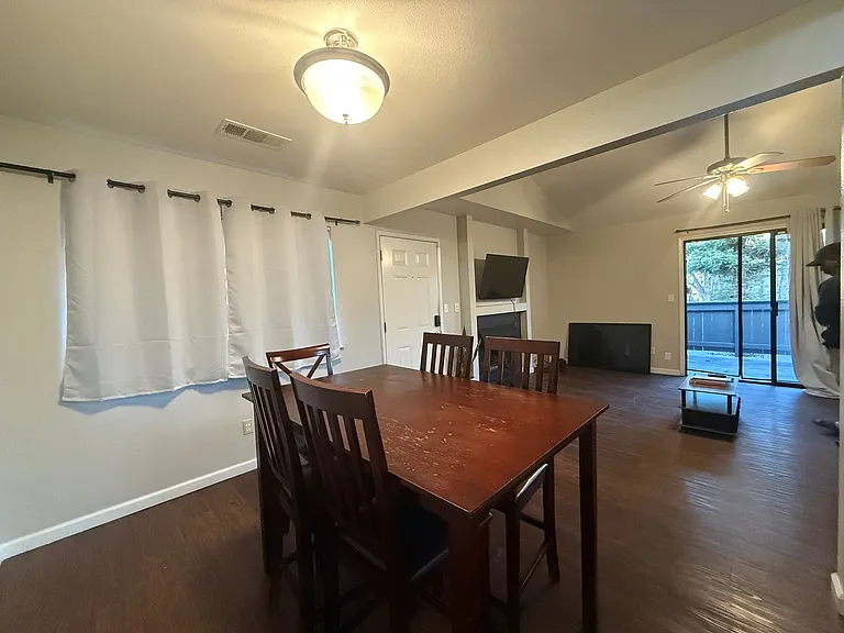 1190 S Winery Ave #234 — Photo 11