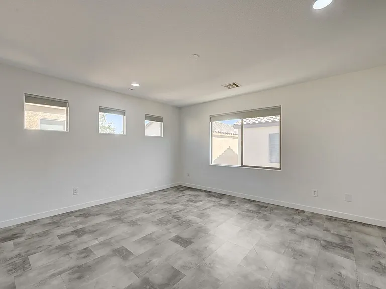 9929 Markhorn Ct — Photo 33
