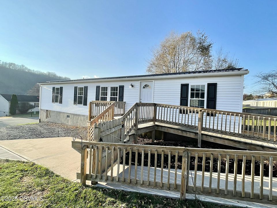 1st image of 527 Clover Ave