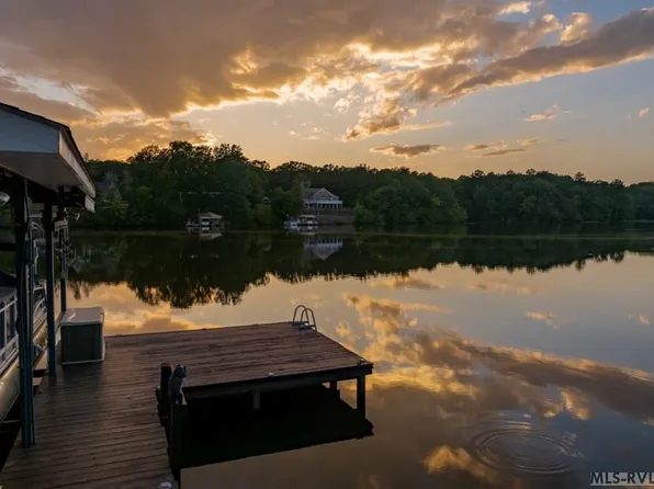 2235 Great Creek Dr, La Crosse, VA 23950