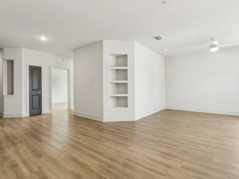 Sopra Luxury Living — Photo 95