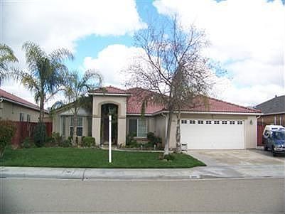 1st image of 5661 E Lorena Ave