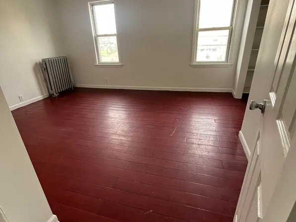 40 W Grant Ave Floor 2, Roselle Park, NJ 07204