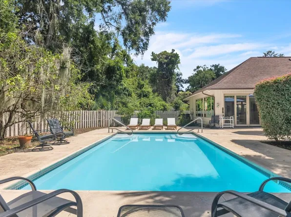 4 Black Hawk Trl, Savannah, GA 31411