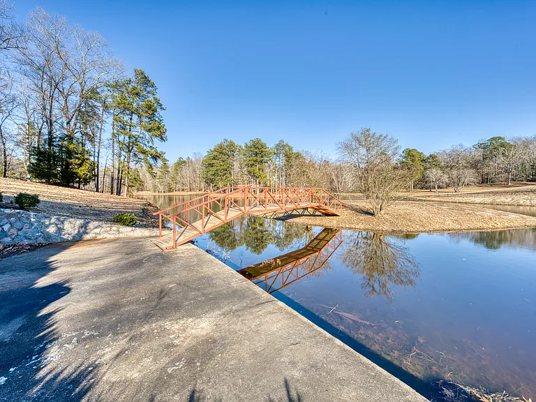 9720 Burnett Dr — Photo 55
