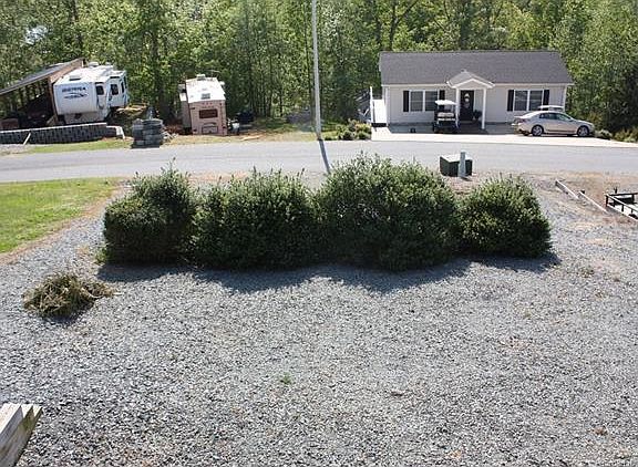 5th image of 137 Eagle Dr #B58