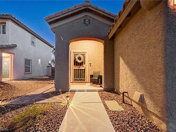 4th image of 11145 Sandrone Ave