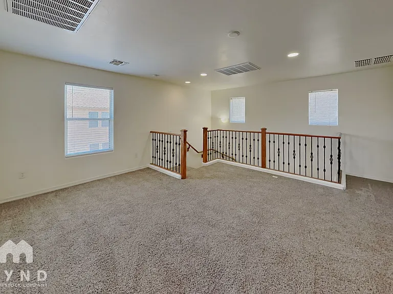 7056 S Greeneyes Ln — Photo 7