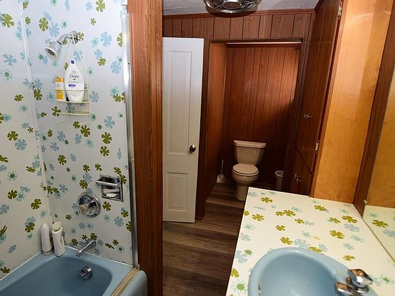 5th image of 87 Germania St