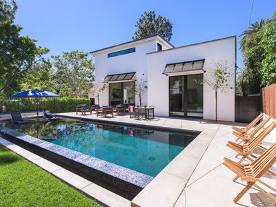 12616 W Sunset Blvd, Los Angeles, CA, 90049