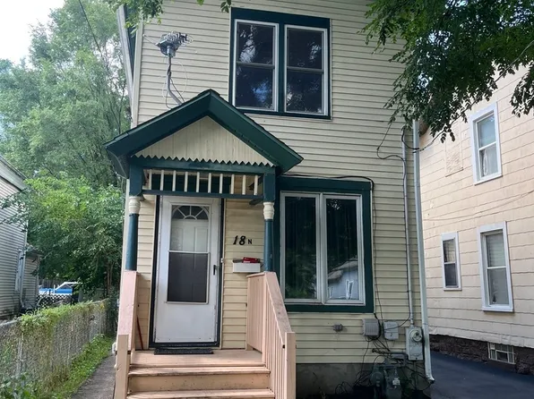 18 N West St, Aurora, IL 60505