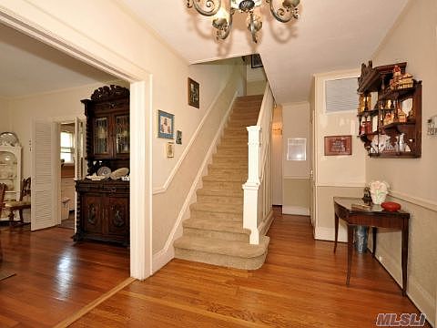 4th image of 57 Yale Pl