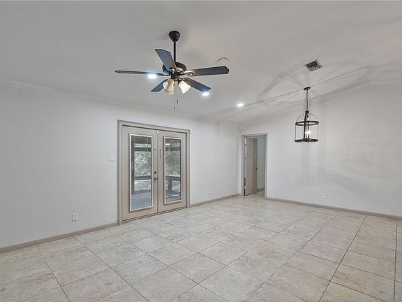 3rd image of 4809 River View Trl