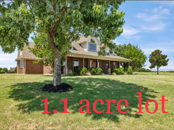 6251 Indian Paint Rd, Aubrey, TX 76227