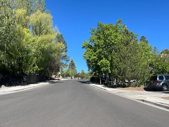 4th image of 1220 N Aztec St