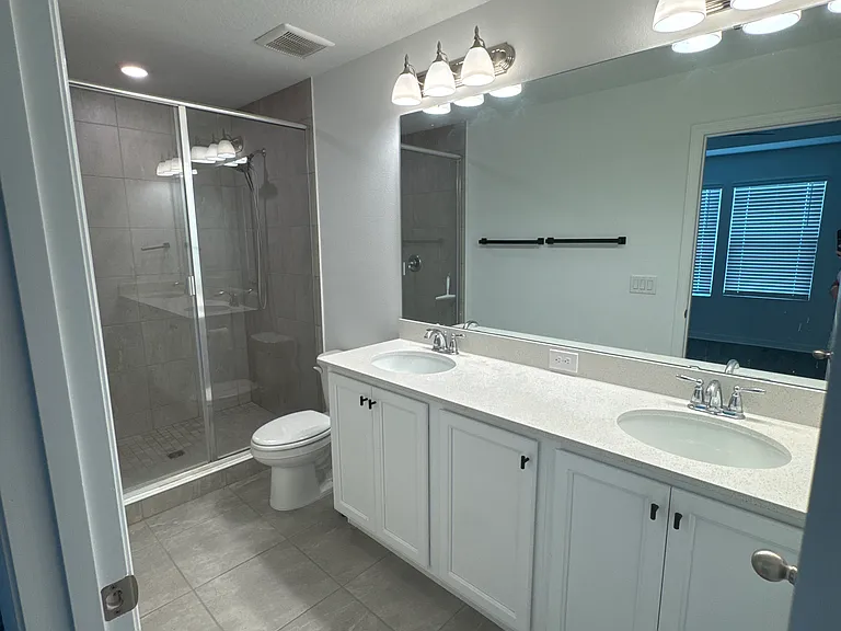 6577 Quest St — Photo 8