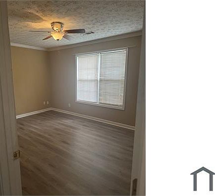 5th image of 198 Melody Ln