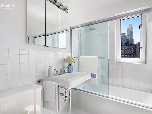 5th image of 605 Park Ave APT 12A