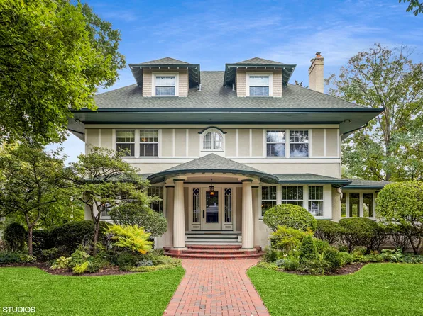 301 S Waiola Ave, La Grange, IL 60525