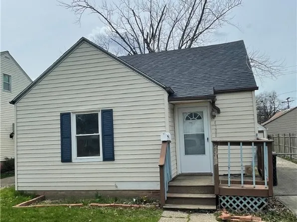 4308 W 56th St, Cleveland, OH 44144