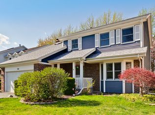 314 W Orchard St, Mundelein, IL 60060