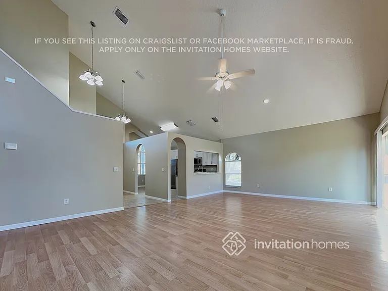 27439 Breakers Dr — Photo 4