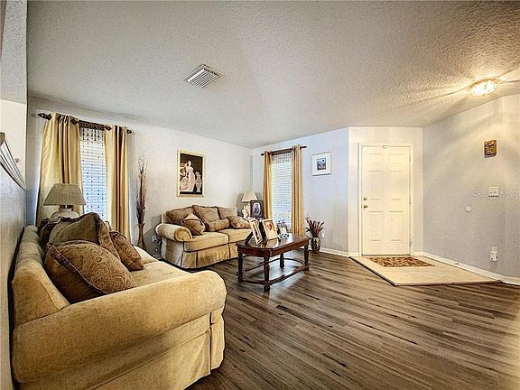 3rd image of 4742 White Bay Cir