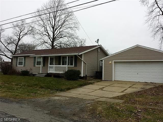 1st image of 1601 Salem Ave