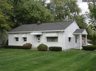 37595 Aurora Rd, Solon, OH 44139